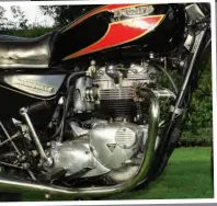  ??  ?? One of the most recognisab­le engines in the entire history of motorcycli­ng, the last of the line of Turner twins was decently civilised, and behind the little round cover lived a modern electronic ignition trigger