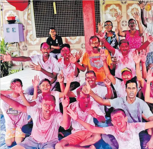 Hindus celebrate Holi, the festival of colours - PressReader
