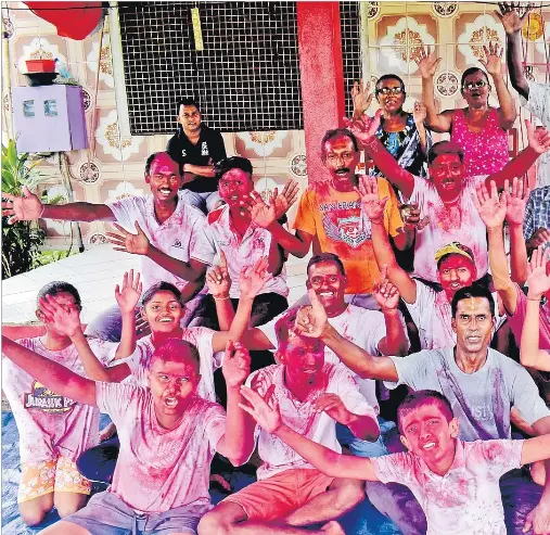 Hindus celebrate Holi, the festival of colours - PressReader