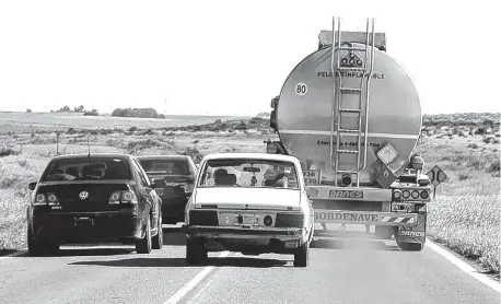  ??  ?? La futura autopista de de la Ruta 33, una obra reclamada para hacer más fluido el tránsito en un sector muy complicado.