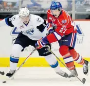  ?? DON HEALY/Leader-Post files ?? The Regina Pats’ Austin Wagner, right, is 43rd on
NHL Central Scouting’s mid-term rankings.