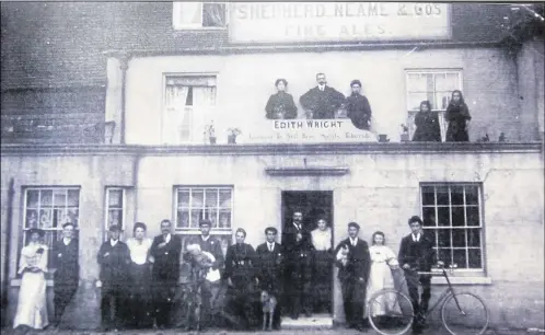  ??  ?? The Royal Oak in the centre of Mersham - pictured here in 1911 - had a long and storied history as a Shepherd Neame pub