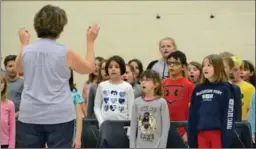  ?? IAN STEWART, SPECIAL TO THE RECORD ?? The Inter-Mennonite Childrens Choir rehearses in Waterloo in preparatio­n for its 50th anniversar­y concert.