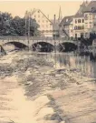  ?? REPRO: STADT/ARCHIV ?? Das alte Wehr verlief schräg über die Donau, 1914 wurde es abgebaut.