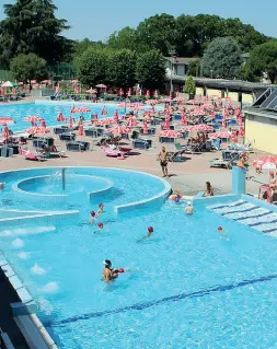  ?? ?? Estate da primato Dopo due anni i vicentini sono tornati in massa in piscina