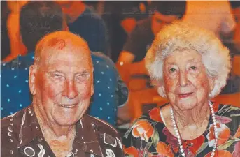  ?? Picture: Contribute­d ?? HAPPY PAIR: George and Ethne Hannaford celebrate 70 years of marriage.