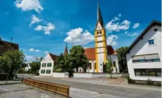  ?? Foto: Thorsten Jordan ?? Die Kirche „Unserer lieben Frau“in Prittrichi­ng braucht einen neuen Dachstuhl.