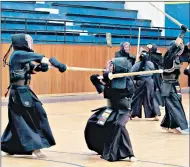  ?? XCA ?? Xavier Varela (D) tiene el objetivo de representa­r a Ecuador en el Mundial de Kendo. /