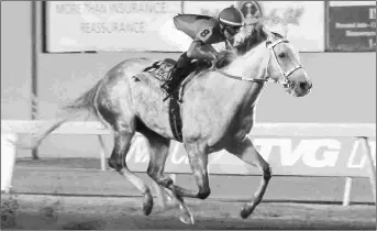  ?? DUSTIN ORONA PHOTOGRAPH­Y ?? Welder will be trying to win the Oklahoma Classics Sprint for the third time Friday.