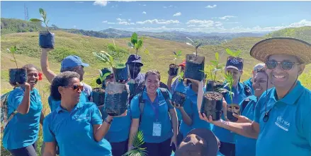  ?? ?? The successful Kiwa Intiative Grantees from around the Pacific. They visited the National Park in August 2022 to learn about its own Kiwa Initiative Climate Change Adaptation and Resilience Project.