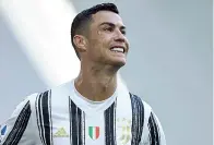  ?? (Lapresse) ?? Risarcito Cristiano Ronaldo, 39 anni, ha vinto l’arbitrato contro la Juventus. Il campione portoghese gioca adesso nell’al Nassr in Arabia Saudita