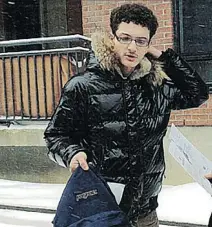  ?? SPVM ?? Police are seeking the public’s help in locating this man in connection with selling fake tickets for a P!nk concert at the Bell Centre.