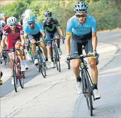  ?? FOTO: LUCA BETTINI ?? Peio Bilbao El ciclista gernikarra continuará dos años más vistiendo los colores del Astana