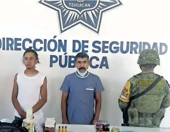  ??  ?? La detención fue por parte de la Policía Municipal y Sedena