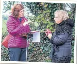  ?? ?? Seasalt’s Donna Walker interviewi­ng Linda Wright, a regular visitor to the Lichfield Canal towpaths.