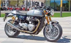  ?? FOTO: SCHÜTZE ?? Gelebte Motorradku­ltur: die R-Version der Triumph Thruxton.