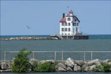  ?? MORNING JOURNAL FILE ?? The Lorain Lighthouse netted its sixth top honor as the best lighthouse on Lake Erie, according to the Lighthouse Foundation.