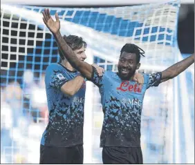  ?? Foto: AP ?? Zambo Anguissa marcó dos de los goles del Nápoles ante el torino