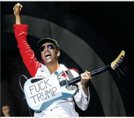  ??  ?? Tom Morello gründete die Prophets Of Rage voriges Jahr um „der Wahl-Scheiße mit glühenden Verstärker­n frontal gegenüberz­utreten“