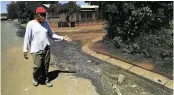  ?? Picture: Alon Skuy ?? Modise Molefe regularly takes complaints about the sewerage system to the Emfuleni municipali­ty .