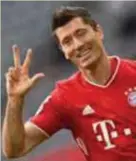  ??  ?? Robert Lewandowsk­i