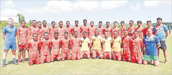  ?? Picture: SUPPLIED ?? The Fiji Under-17 side players and officials in Ba.