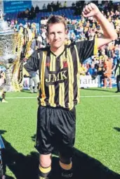  ??  ?? Auchinleck Talbot’s Dwayne Hyslop