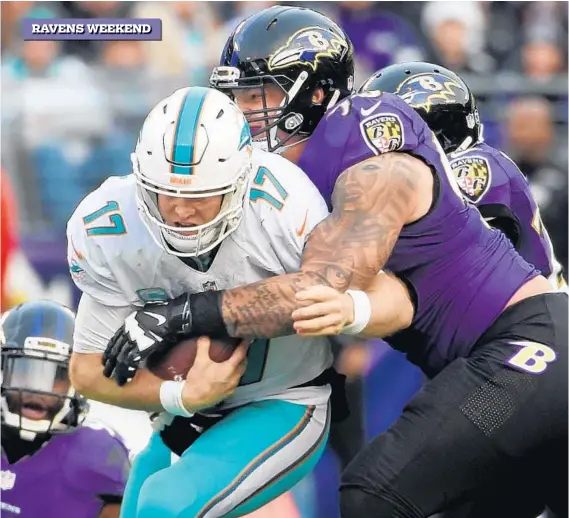  ?? KENNETH K. LAM/BALTIMORE SUN ?? Ravens defensive end Brent Urban, sacking Dolphins quarterbac­k Ryan Tannehill in December, played a career-high 50 snaps in a shutout of the Bengals on Sunday.