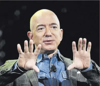  ?? MARK RALSTON / AFP ?? El fundador y CEO de Amazon, Jeff Bezos, durante un acto en Nevada.