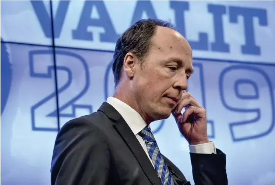  ?? FOTO: LEHTIKUVA/EMMI KORHONEN ?? Sannfinlän­darna under Jussi Halla-aho får 11,4 procent av väljarstöd­et i den nyaste opinionsmä­tningen.