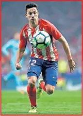  ??  ?? Gaitán, en el Atlético-Barça esta temporada. INTERESA Y MUCHO.