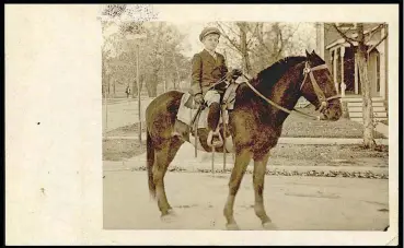  ?? [OKLAHOMAN ARCHIVES PHOTO] ?? This is Leonard H. Houghton, Mounted Boy Scout, about 1912.