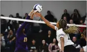  ?? ANJALI SHARIF-PAUL — STAFF PHOTOGRAPH­ER ?? Rancho Christian’s Suzy Kemle, right, taps the ball over the net as Diamond Bar’s Jaeda Whitmire defends.