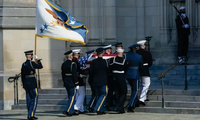  ?? Photograph: Ken Cedeno/UPI/Rex/Shuttersto­ck ?? Honor guards bring the casket of retired general and ex-secretary of state Colin Powell into the National Cathedral in Washington DC.