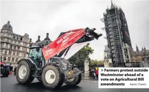  ?? Aaron Chown ?? Farmers protest outside Westminste­r ahead of a vote on Agricultur­al Bill amendments