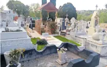  ?? CÉSAR MARTÍNEZ ?? Los cementerio­s municipale­s se ubican en las colonias San José y El Huerto