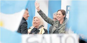  ?? Juntos por el cambio ?? El Presidente, con Carrió y Vidal, en Pergamino