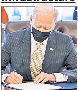  ??  ?? HEY BIG SPENDER! President Biden, here signing the Paycheck Protection Program extension Tuesday, is eyeing more major expenditur­es.