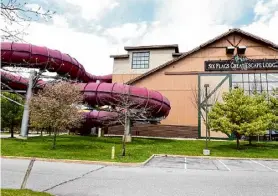  ?? Lori Van Buren/times Union ?? Six Flags Great Escape Lodge & Indoor Waterpark in Queensbury. A 5-year-old was found unresponsi­ve in water there Saturday.