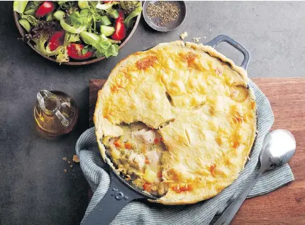  ??  ?? MondaySkil­let Chicken Pot Pie