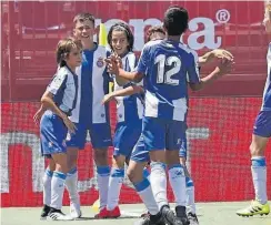  ?? // LALIGA ?? Los azulgranas presentaro­n candidatur­a al título. Espanyol y Madrid tampoco fallaron