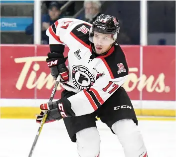  ?? PHOTO D’ARCHIVES, AGENCE QMI ?? Yannick Turcotte a enregistré 9 buts et 30 points ainsi que 335 minutes de pénalité en 4 saisons avec les Remparts.