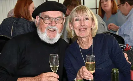  ?? PHOTOS: BEV LACEY ?? FRENCH FUN: Pat Fenaughty and Leigh Patterson enjoy some wine at the Bastille Day celebratio­n.