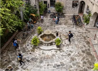  ?? PHOTO: © NAMHWI KIM | DREAMSTIME.COM ?? Colonial Courtyard: Casa Manila living museum in Intramuros