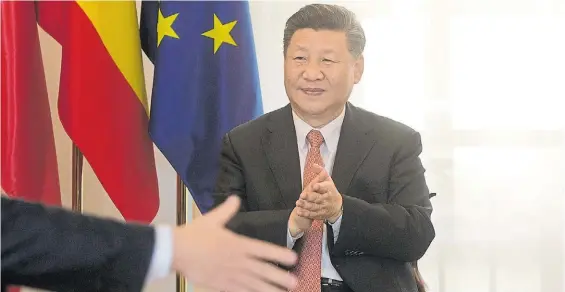  ?? AP ?? Gira. El presidente chino, Xi Jinping, hizo ayer una escala en España donde habló ante el Senado y se reunió con las autoridade­s nacionales.