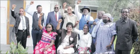  ??  ?? Well done colleagues… CRO Frans Enkali.
Oshikoto governor Penda Ya Ndakolo, pictured with the outgoing councillor­s and