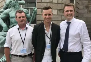  ??  ?? Wexford’s Phil Skelton of the Stayin’ Alive at 1.5 campaign, top profession­al cyclist Nicolas Roche and James Browne TD at Leinster House.