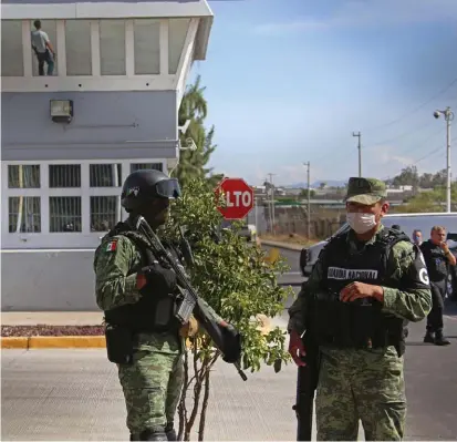  ?? FERNANDO CARRANZA ?? El viernes pasado se registró un motín en Puente Grande.