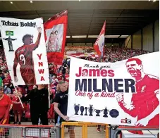  ?? ?? HEROES TRIBUTE Liverpool supporters show their appreciati­on of the stars ahead of a match that saw them make their Anfield farewell