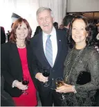  ??  ?? From left, Evelyn Main and her husband Jim Dinning with Ann McCaig.